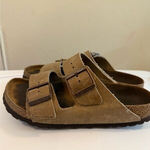Birkenstock Tan Sandals